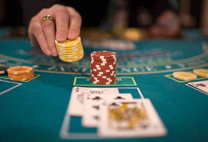 Online Blackjack Guide 2025 – Regeln, Varianten & Bonusangebote